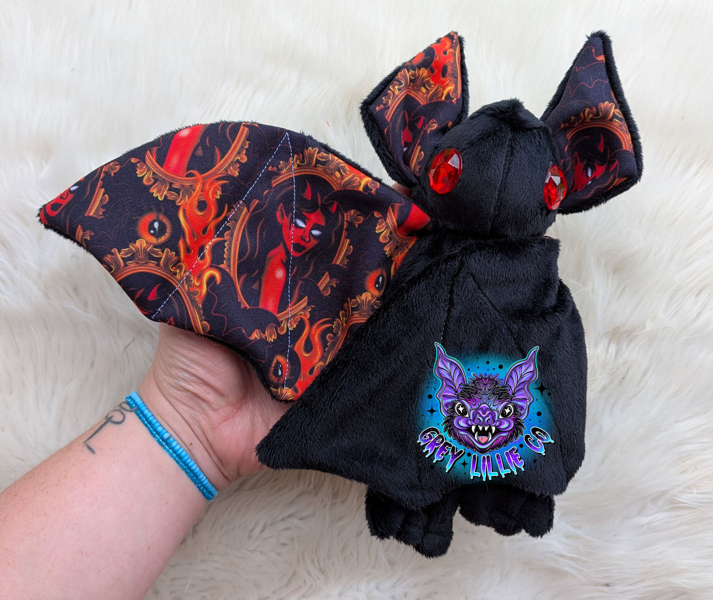 Devil Babe Large Gem Eye Bat