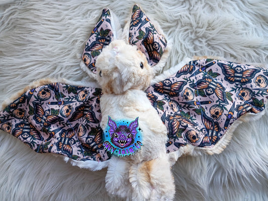 Death Moth Daggers Bat