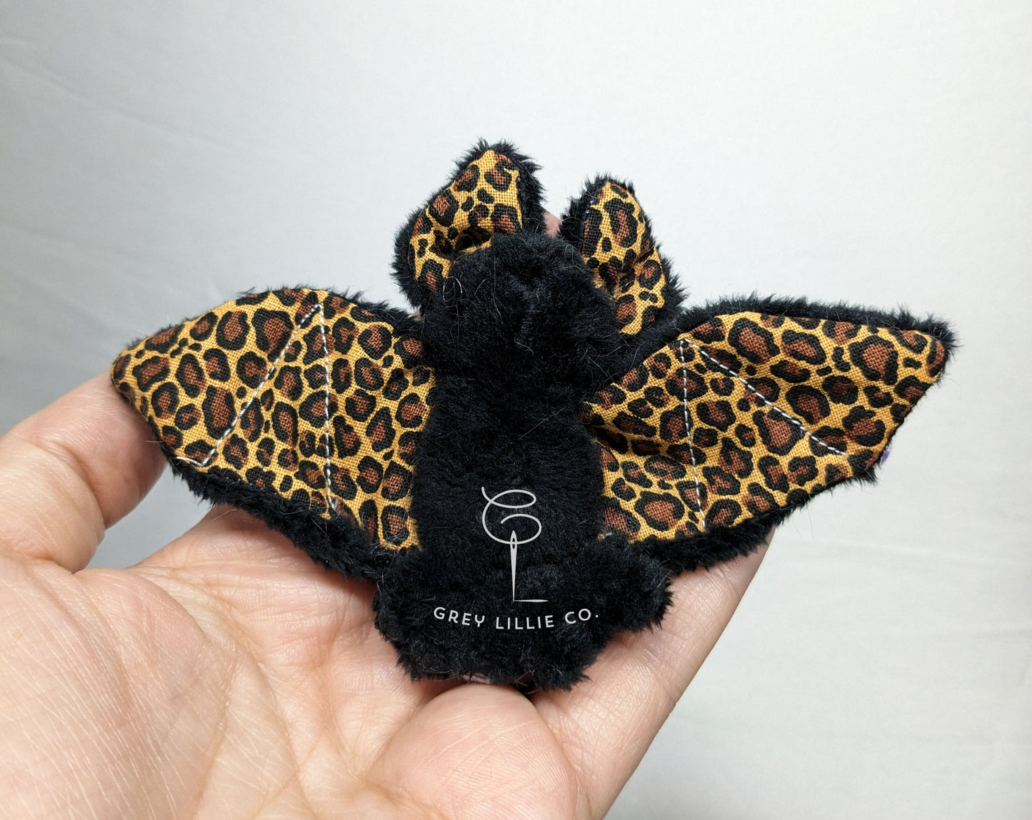 Mini Cheetah Bat Plushie