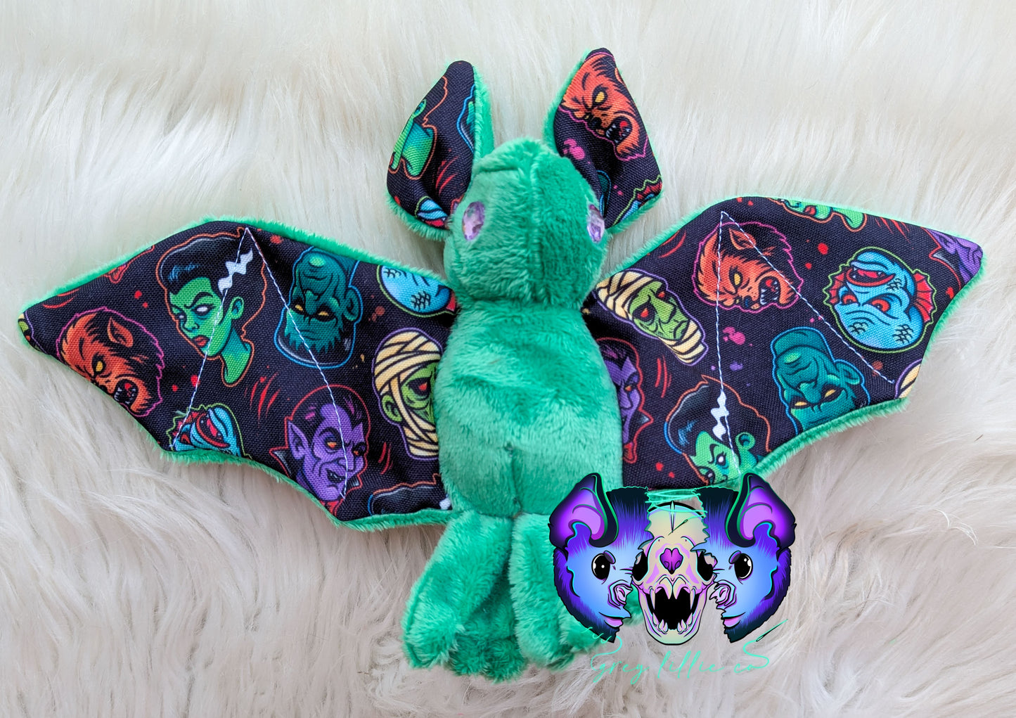 Monsters Regular Gem Eye Bat