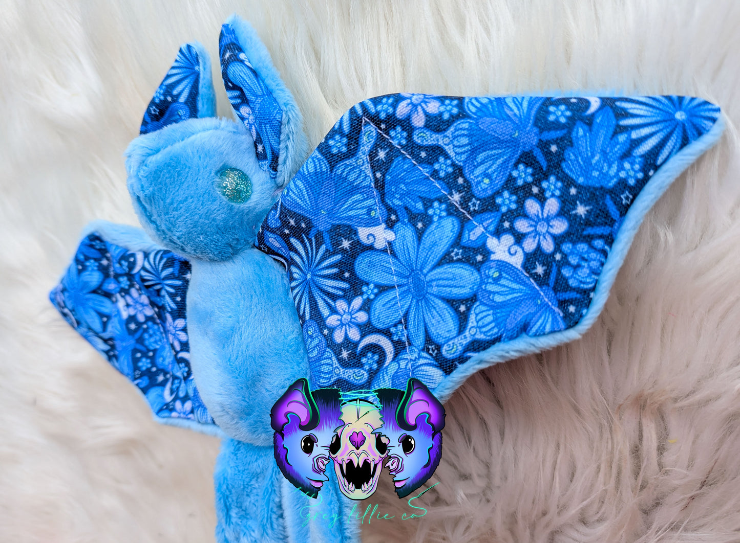 Blue Crystal Moths Regular Gem Eye Bat