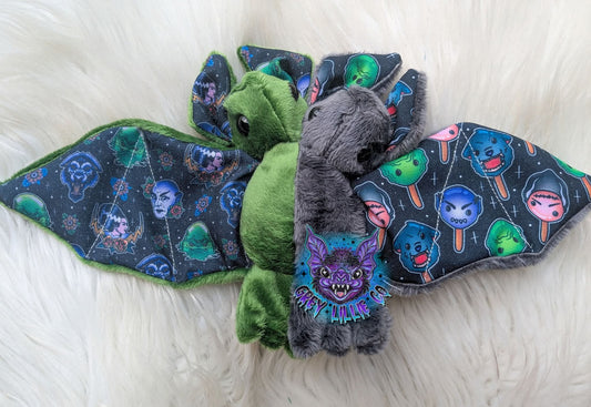 Monsters 2 Head Split Bat