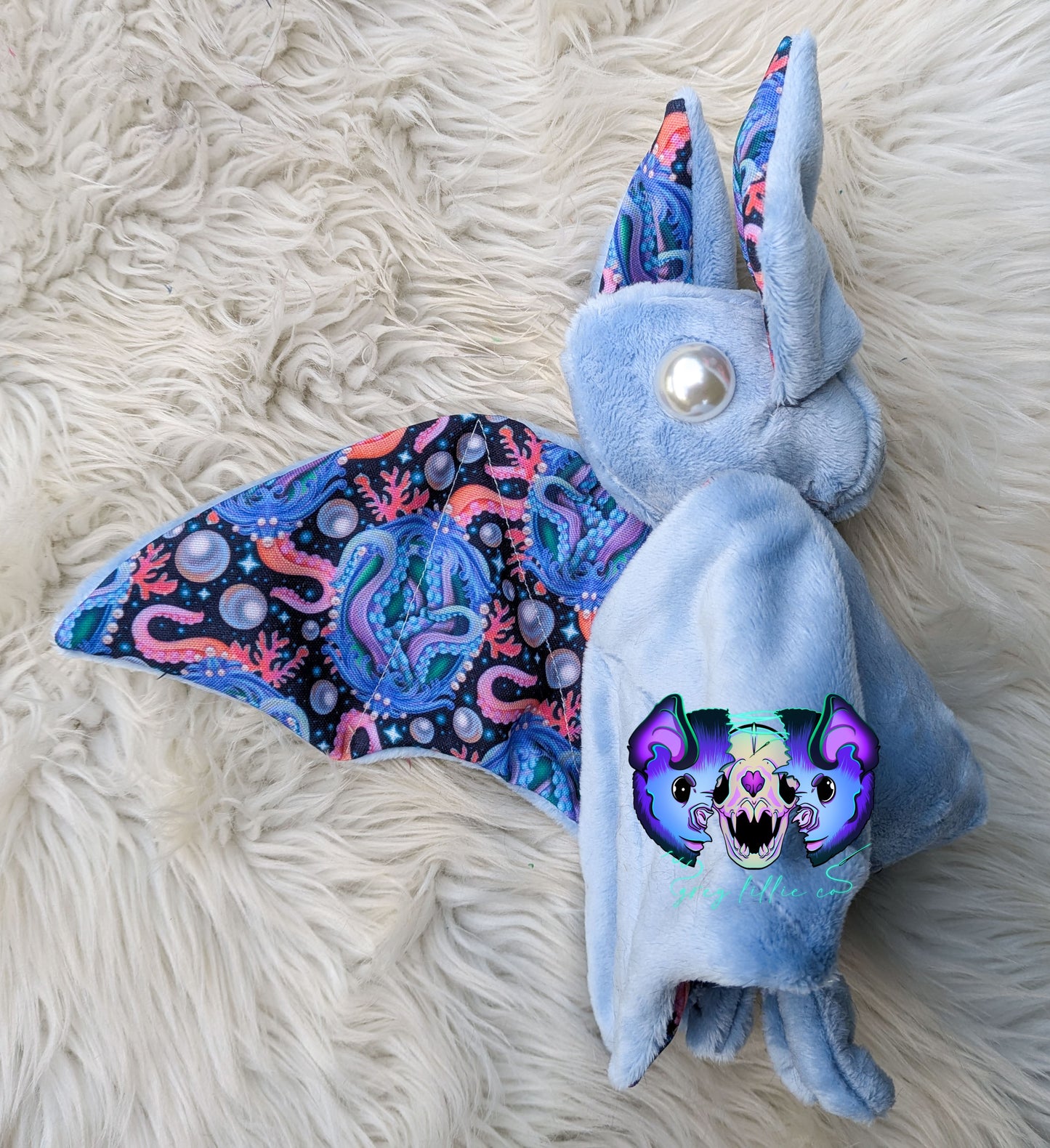 Tentacle Large Pearl Eye Bat