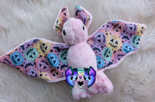 Pastel Jack-o'-lantern Bat